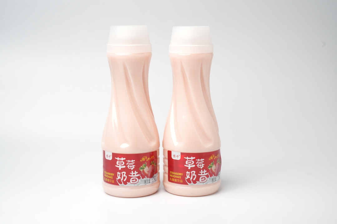 博牛1.25升草莓奶昔